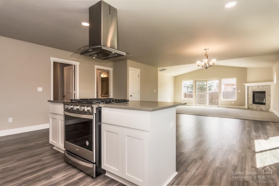 27 Elm - Residential