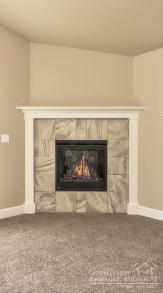 27 Elm - Residential