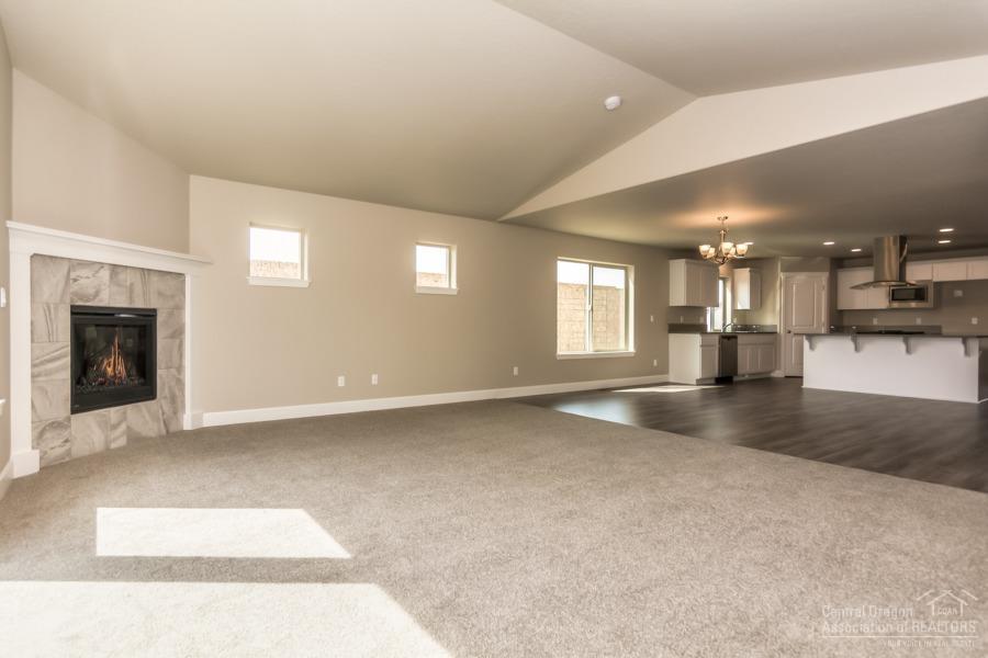 27 Elm - Residential