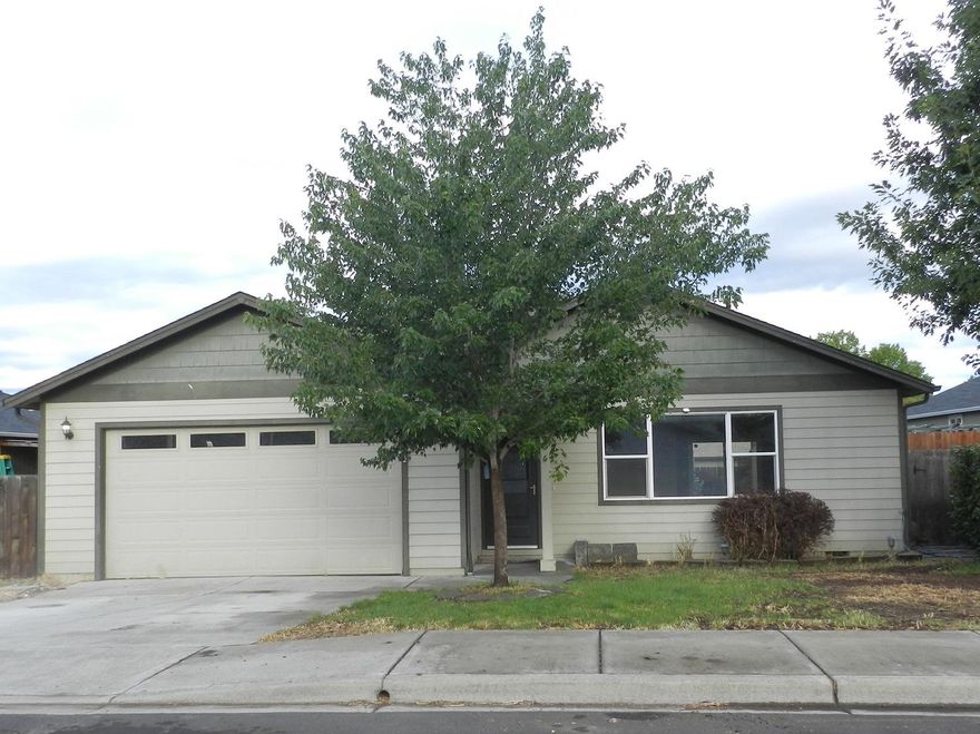 Lovely home on a great cul de sac with a large yard and a beautiful paver patio that extends the walkway into the backyard! This spacious 3 bedroom 2 bath home has 1567 square feet of light opens up to light and bright living space! You're sure to love entertaining in the cooks kitchen, equipped with an eating bar, pantry, lots of cabinets and granite counters and tile flooring. In the master is a single French door to the patio, a nice ensuite bath with dual sinks and granite counter as well as a full size shower. The guest rooms are nice sized with the guest bath boasting granite and an oval soaking tub. Extras include a ladder to the attic in the garage and lots of storage. Landscape is ready for your ideas! Estate sale!