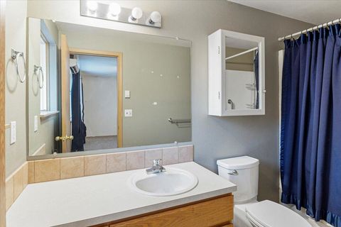 Tiny photo for 53001 Loop Drive, La Pine, OR 97739 (MLS # 220212420)