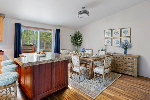 Tiny photo for 53001 Loop Drive, La Pine, OR 97739 (MLS # 220212420)