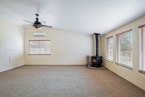 Tiny photo for 53001 Loop Drive, La Pine, OR 97739 (MLS # 220212420)