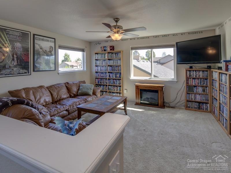 Elkhorn Estates - Residential