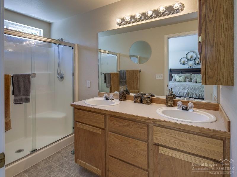 Elkhorn Estates - Residential