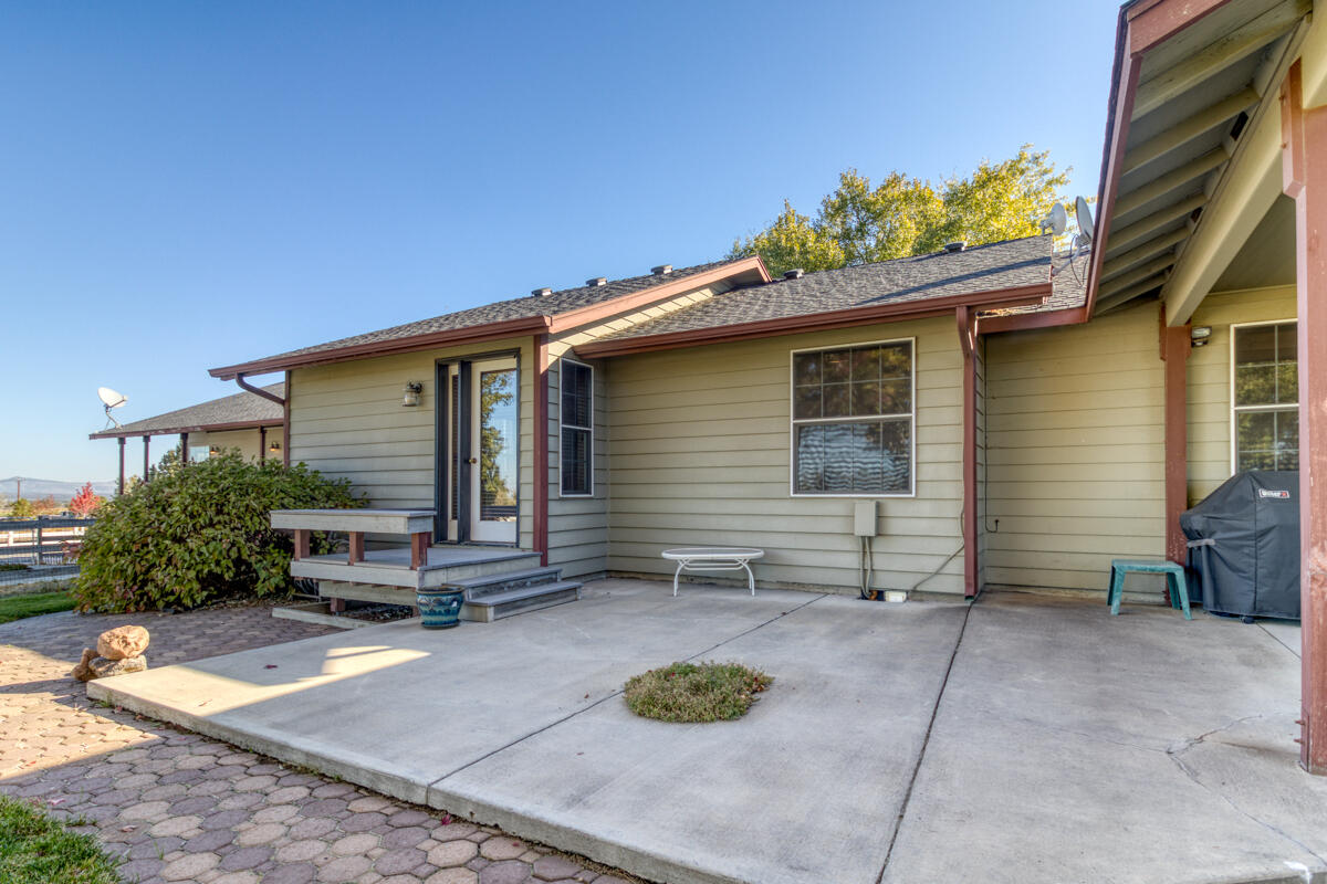 Red Cloud Ranch - Residential