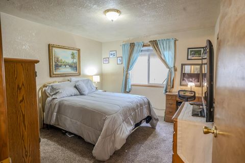 Tiny photo for 125 Meadow View Drive, Phoenix, OR 97535 (MLS # 220212824)