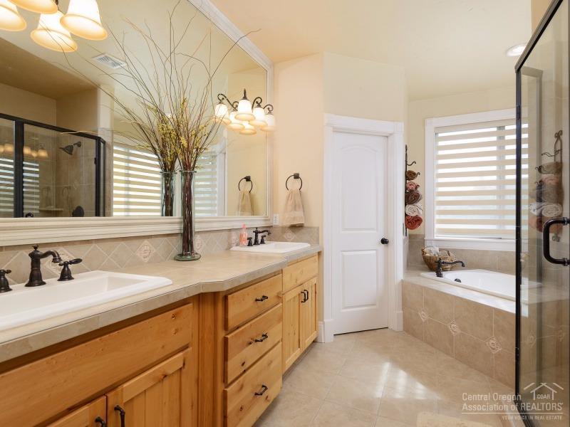 River Rim - Residential