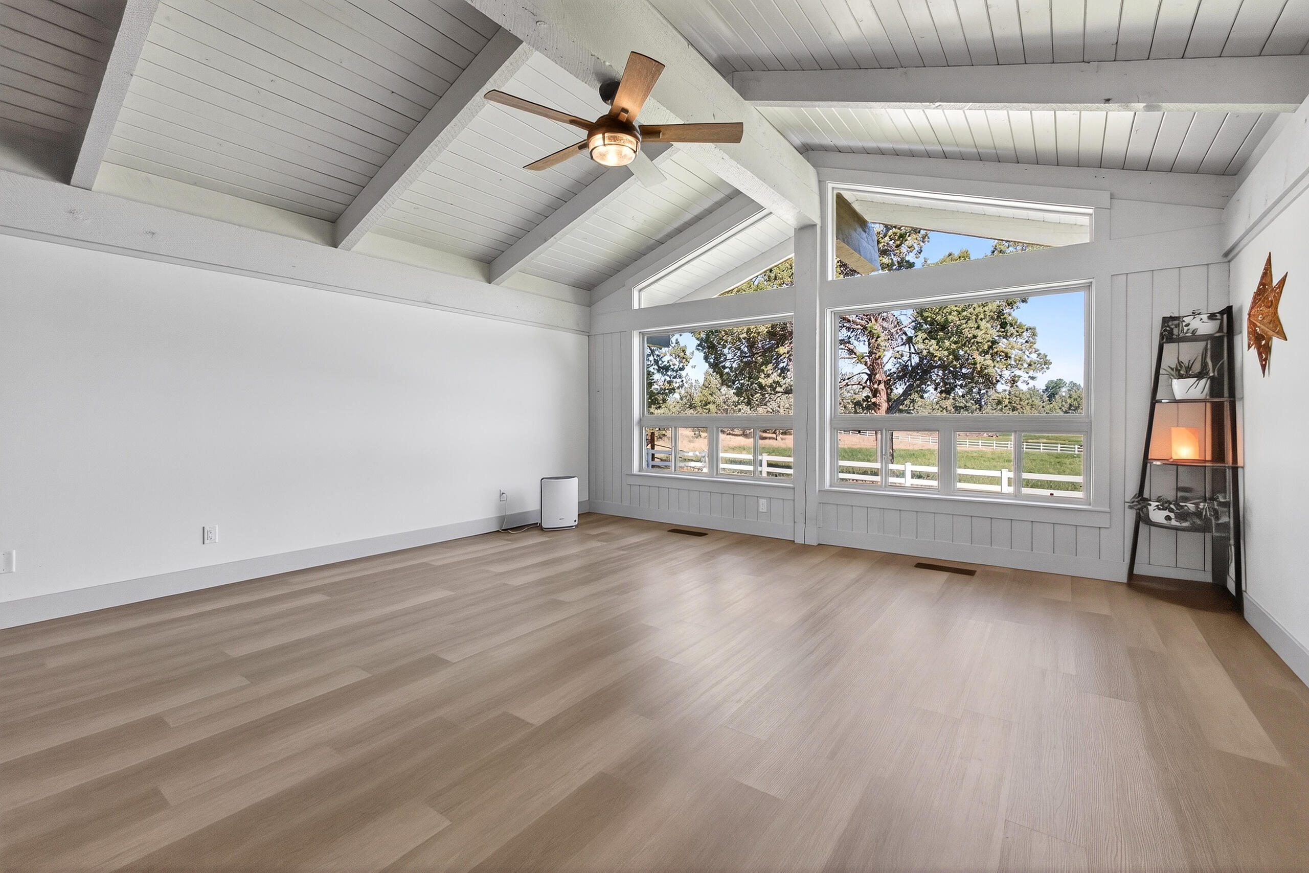 Howells Hilltop - Residential