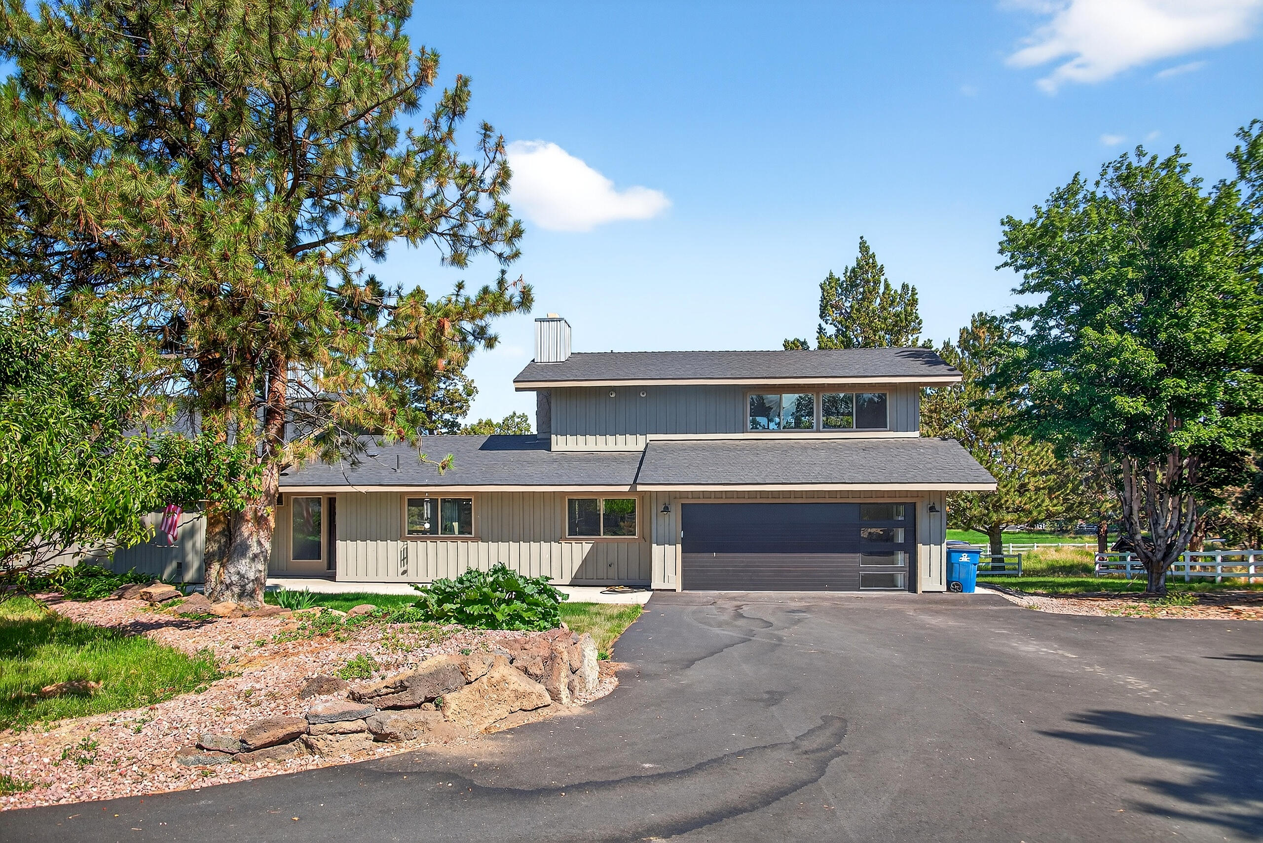 4705 W Antler Avenue