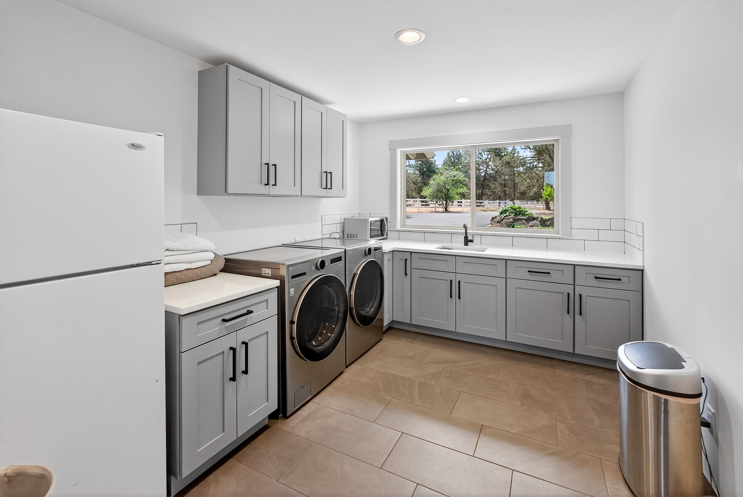 Howells Hilltop - Residential