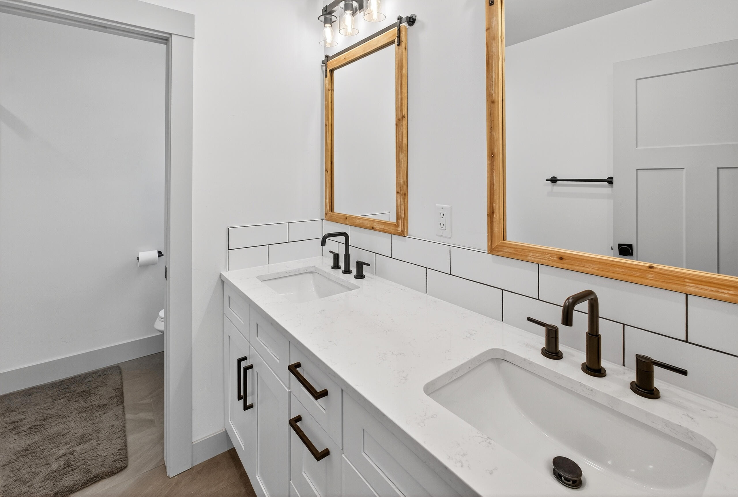 Howells Hilltop - Residential