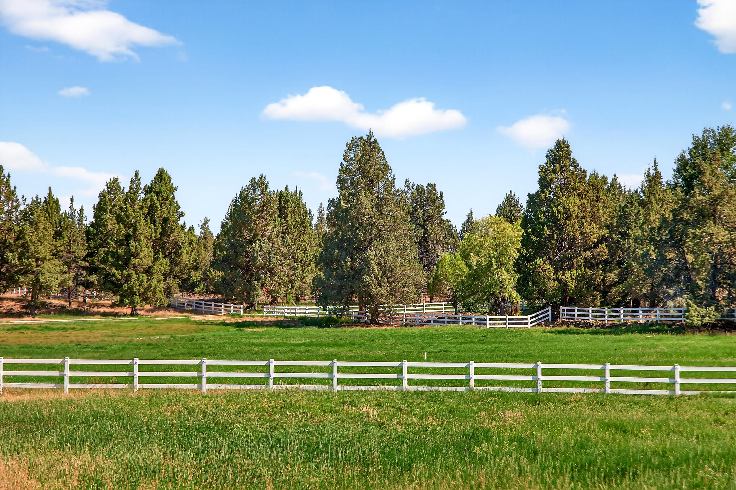 Howells Hilltop - Residential