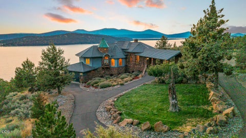 Photo of 5120 Sunset Ridge Road, Klamath Falls, OR 97601 (MLS # 220228853)