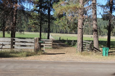 Tiny photo for 10612 Old Fort Rd, Klamath Falls, OR 97601 (MLS # 220216672)