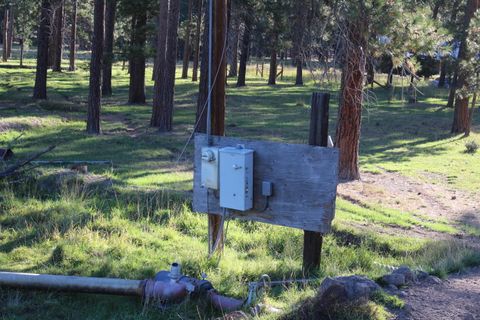 Tiny photo for 10612 Old Fort Rd, Klamath Falls, OR 97601 (MLS # 220216672)