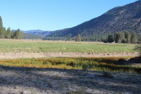 Tiny photo for 10612 Old Fort Rd, Klamath Falls, OR 97601 (MLS # 220216672)