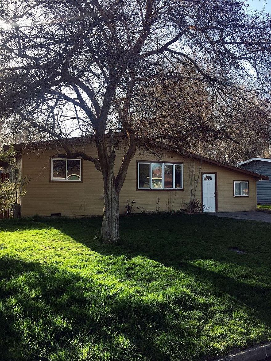 Vacant 1228 square foot home with three bedrooms and one bath. listed for $129,000. Good neighborhood.