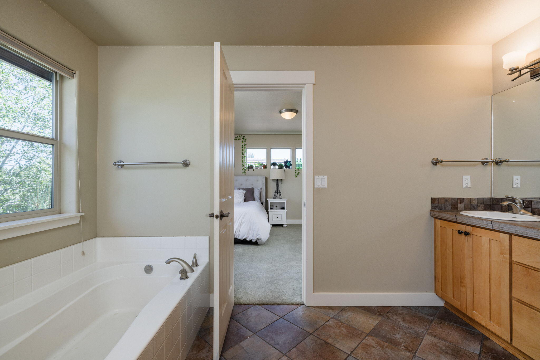 Broken Top - Residential