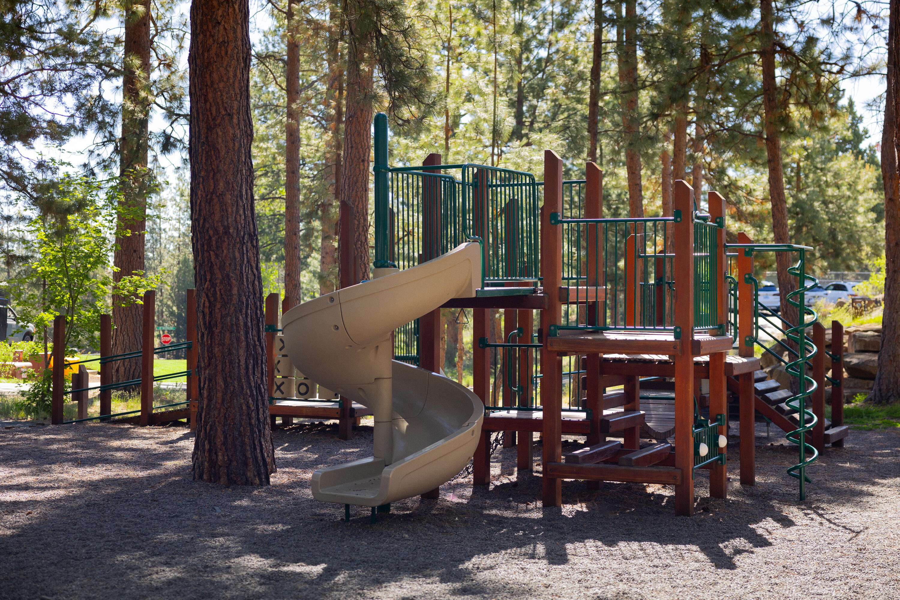 Broken Top - Residential