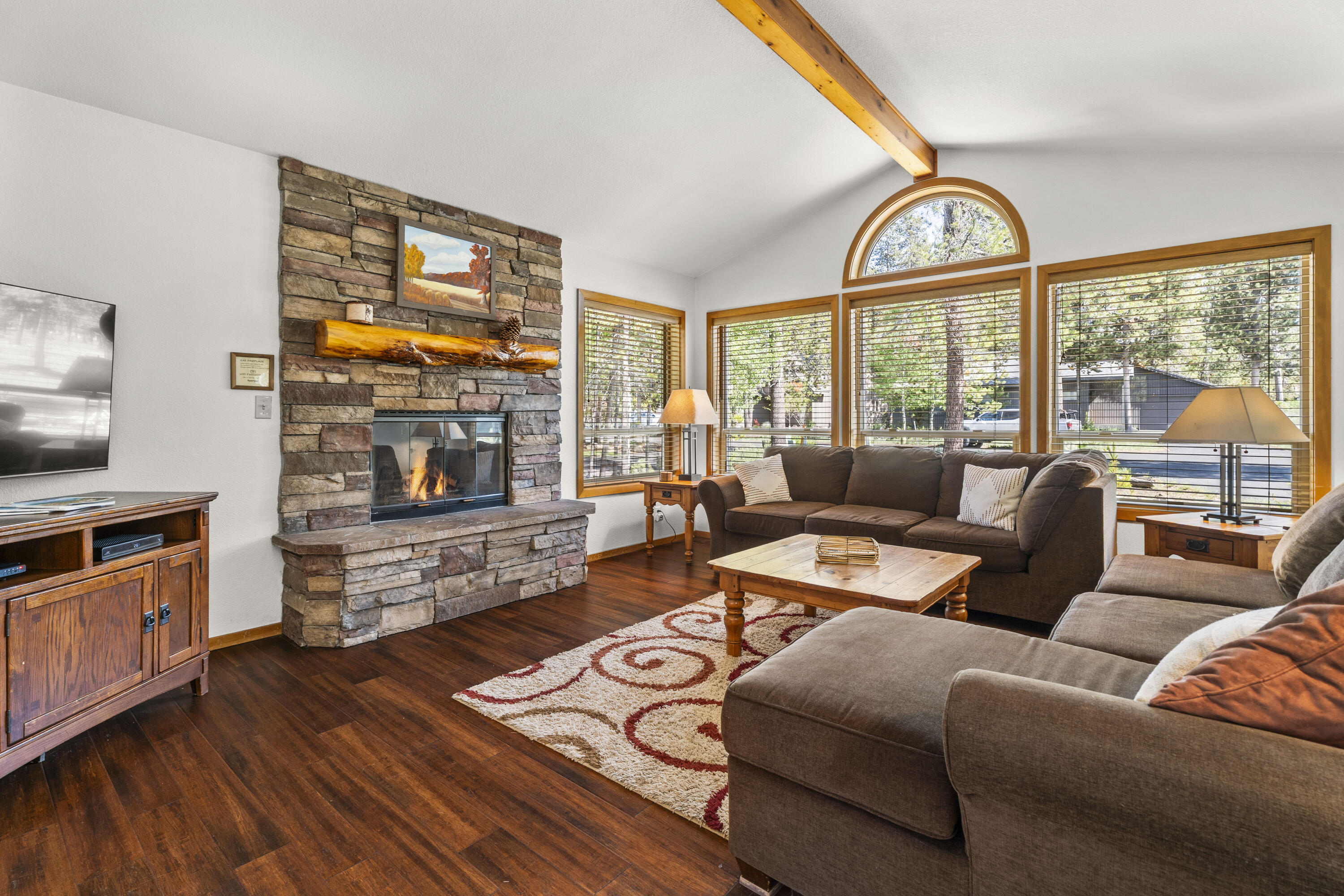 18016 White Alder Lane 1