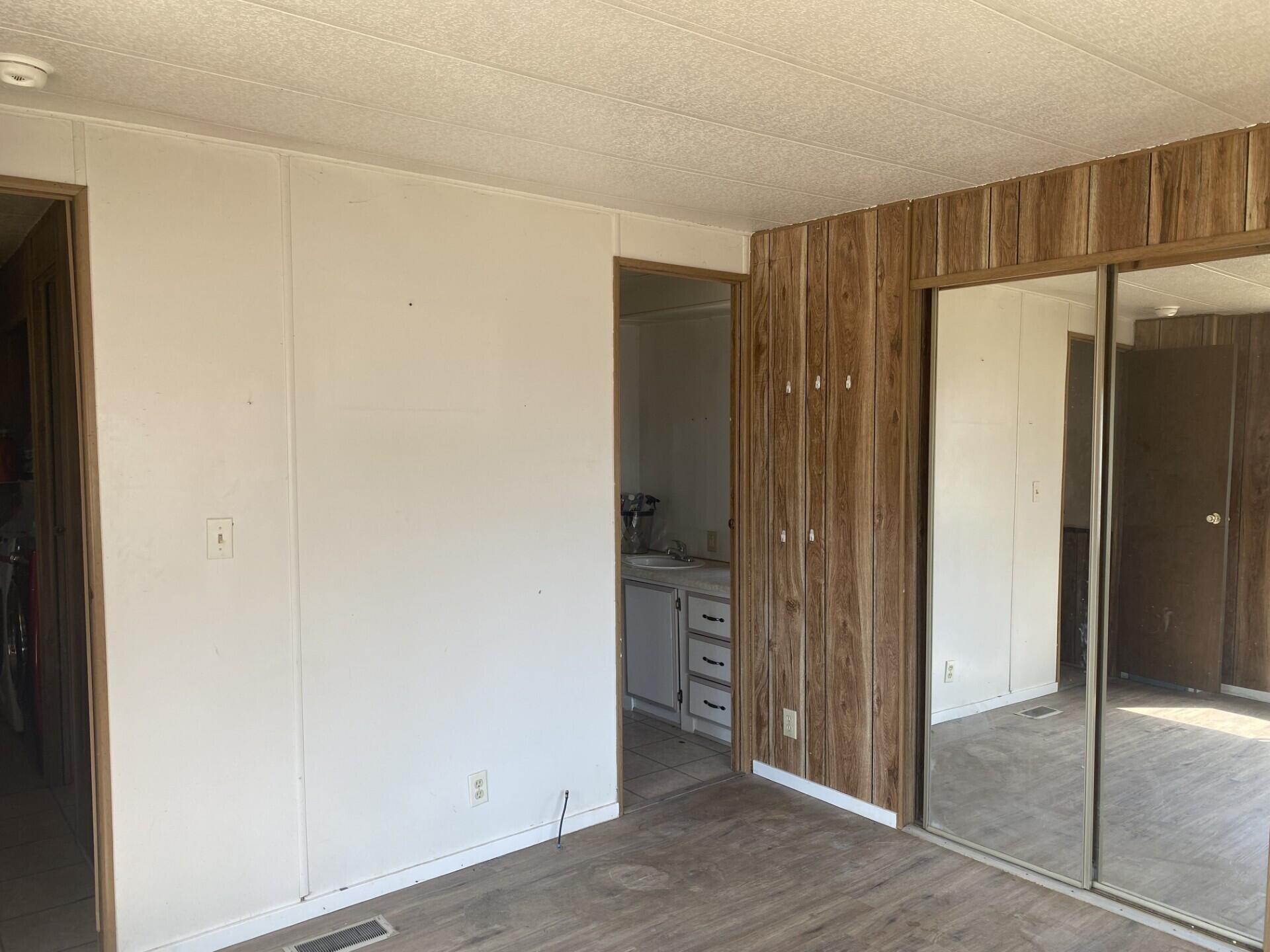 Sun Forest Estates - Residential