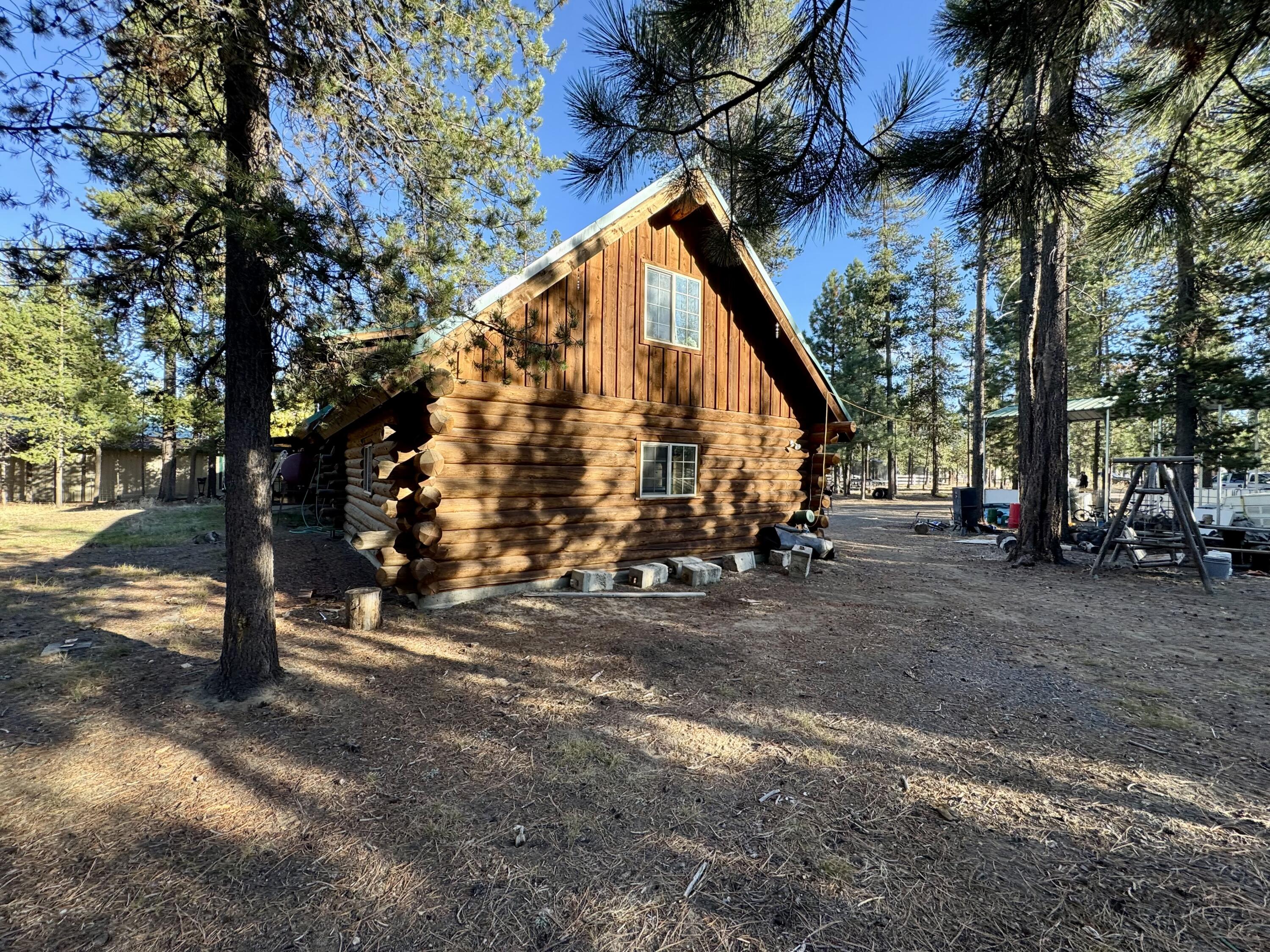 15576 Federal Road