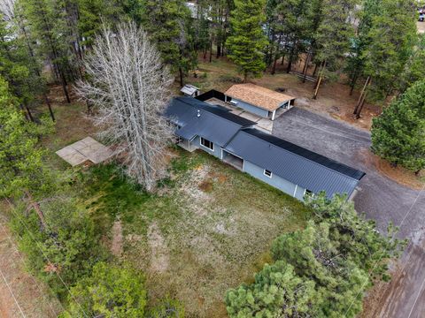 Tiny photo for 51448 Cedar Road, La Pine, OR 97739 (MLS # 220220427)