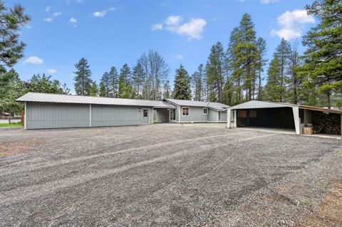 Tiny photo for 51448 Cedar Road, La Pine, OR 97739 (MLS # 220220427)
