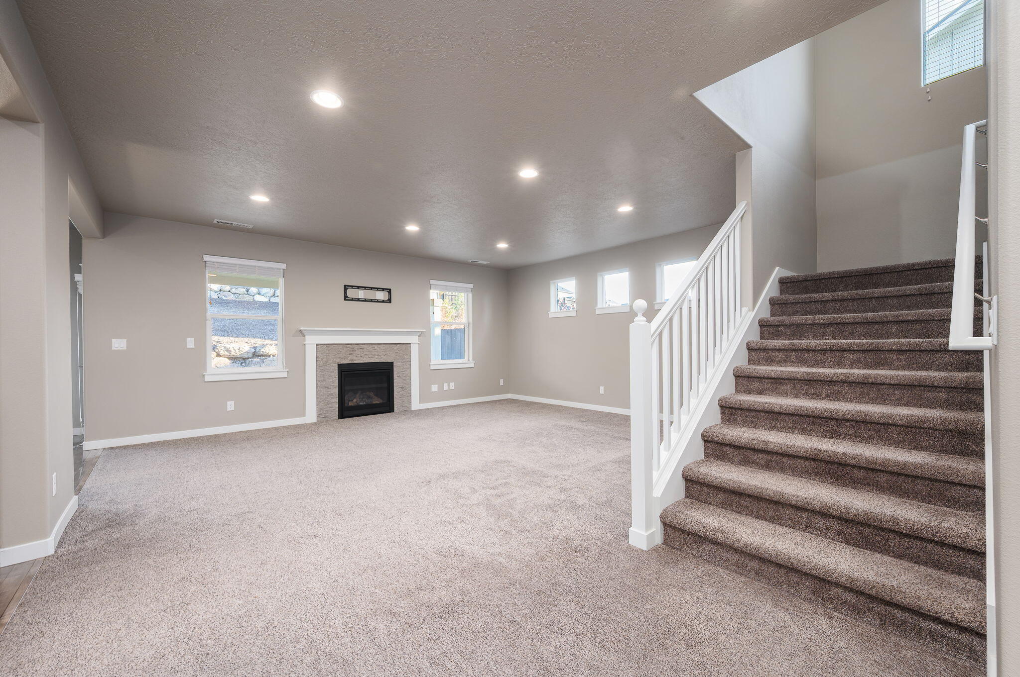 Emerald View Estates - Residential