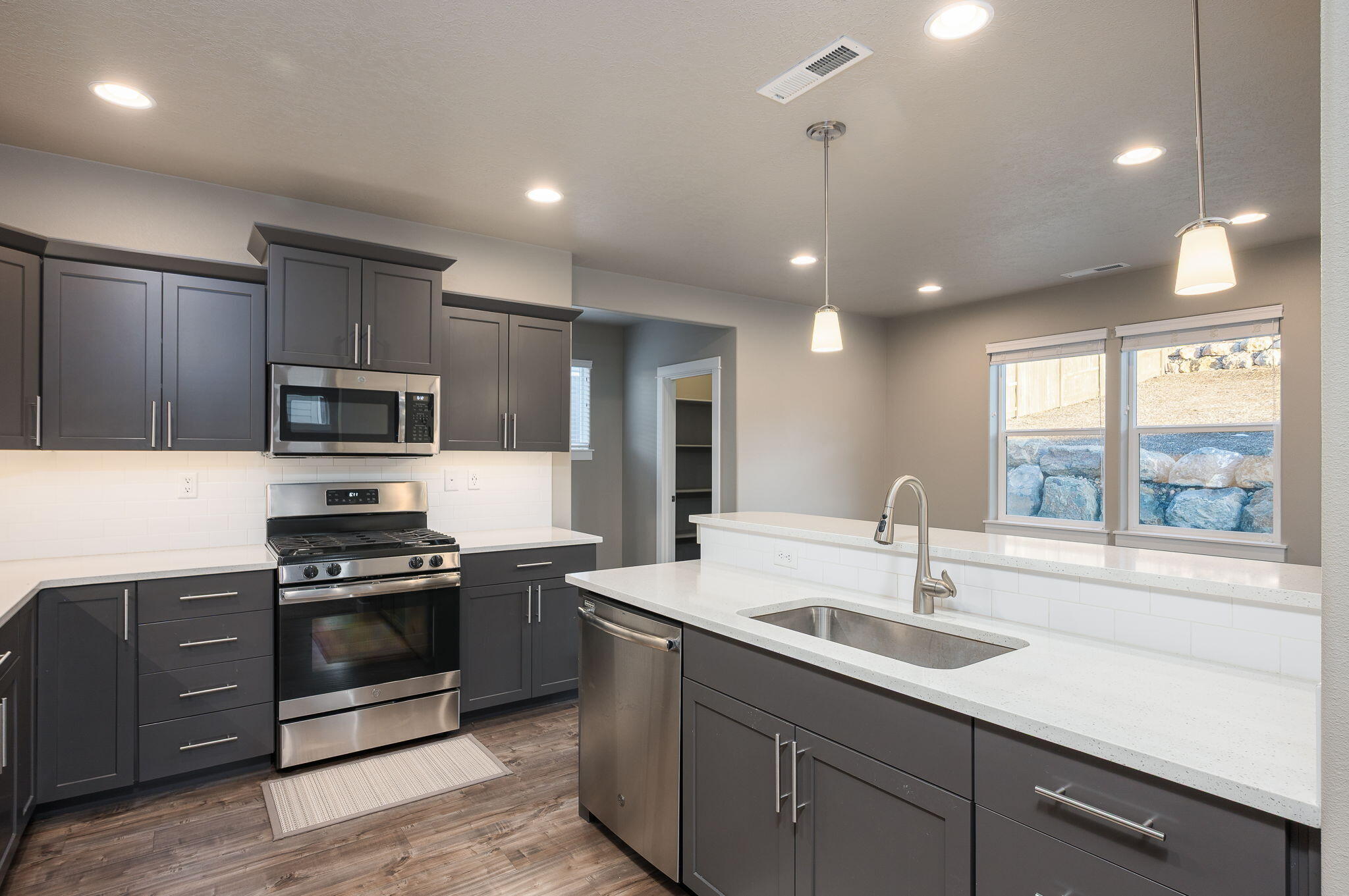 Emerald View Estates - Residential