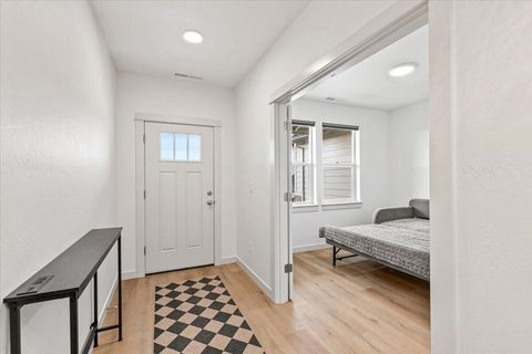 Tiny photo for 2782 High Cedars Lane, Medford, OR 97504 (MLS # 220217698)