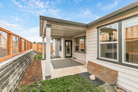 Tiny photo for 2782 High Cedars Lane, Medford, OR 97504 (MLS # 220217698)