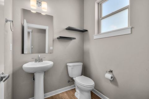 Tiny photo for 20991 NE Legend Place, Bend, OR 97701 (MLS # 220217811)