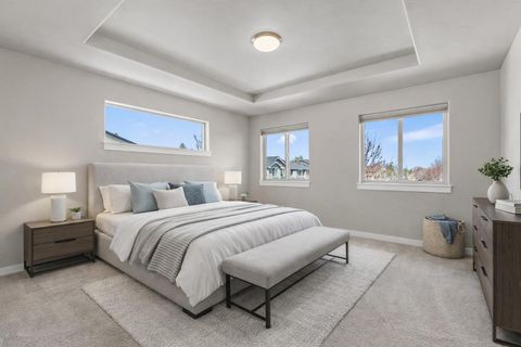 Tiny photo for 20991 NE Legend Place, Bend, OR 97701 (MLS # 220217811)