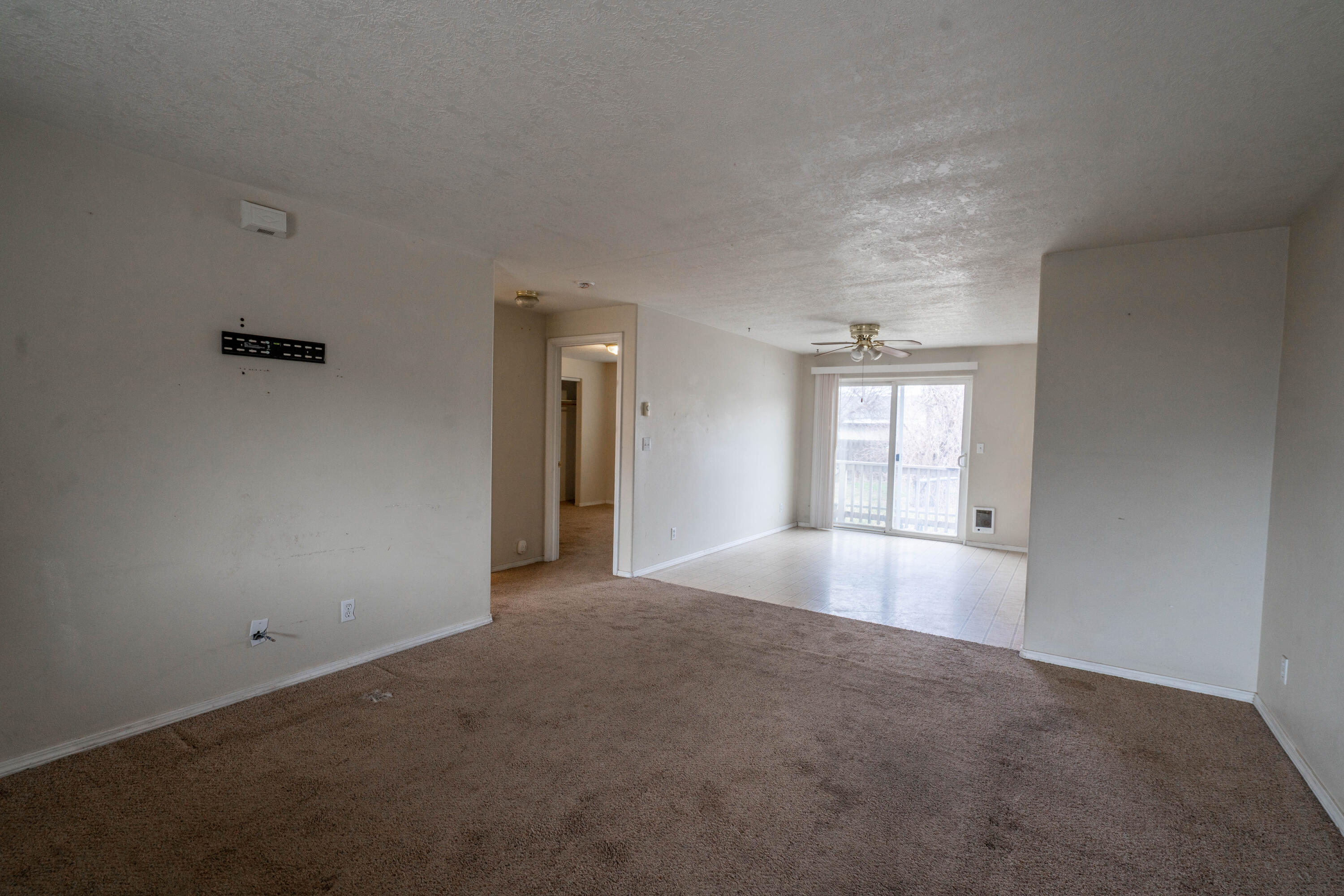 935 NW Cains Road