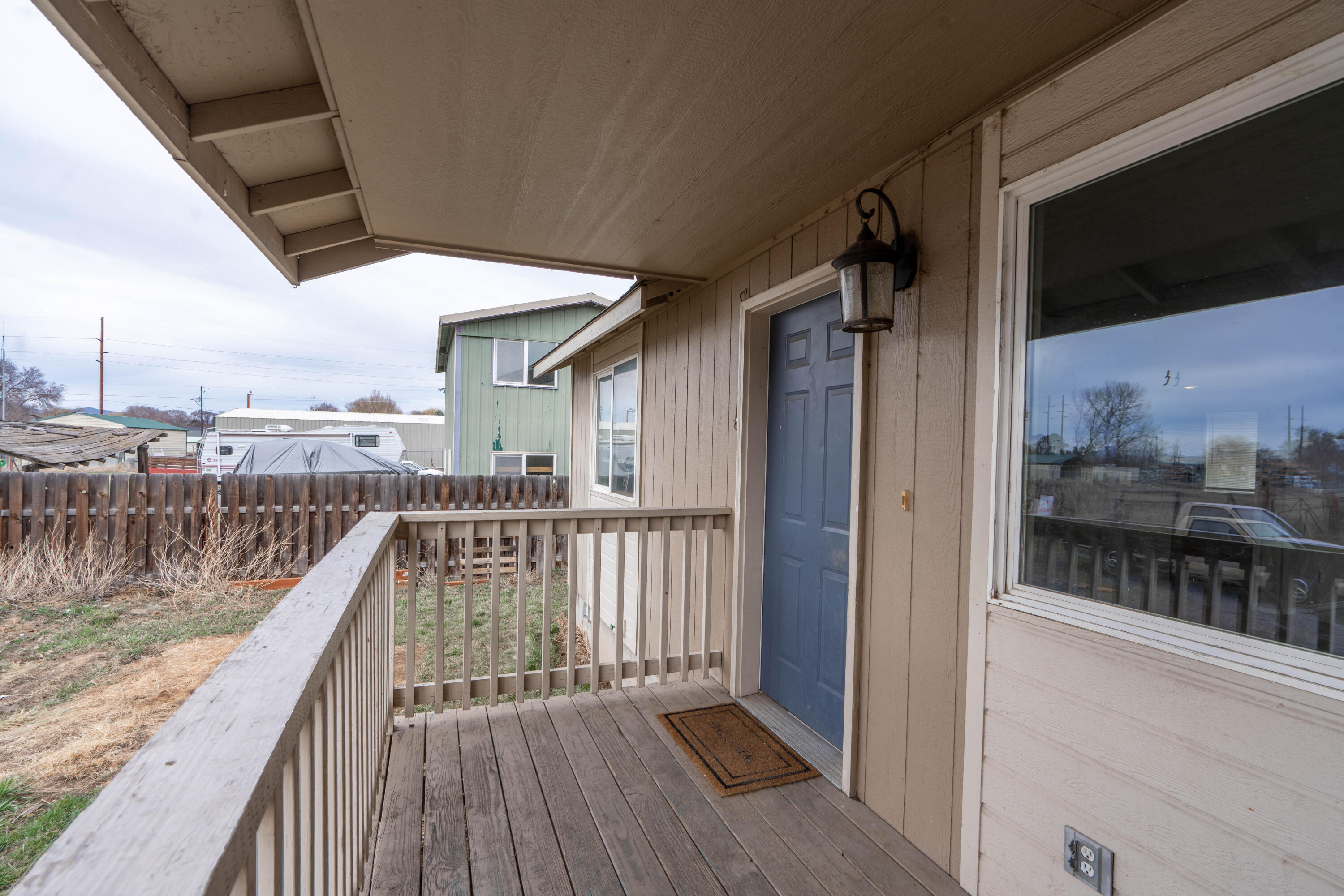 935 NW Cains Road