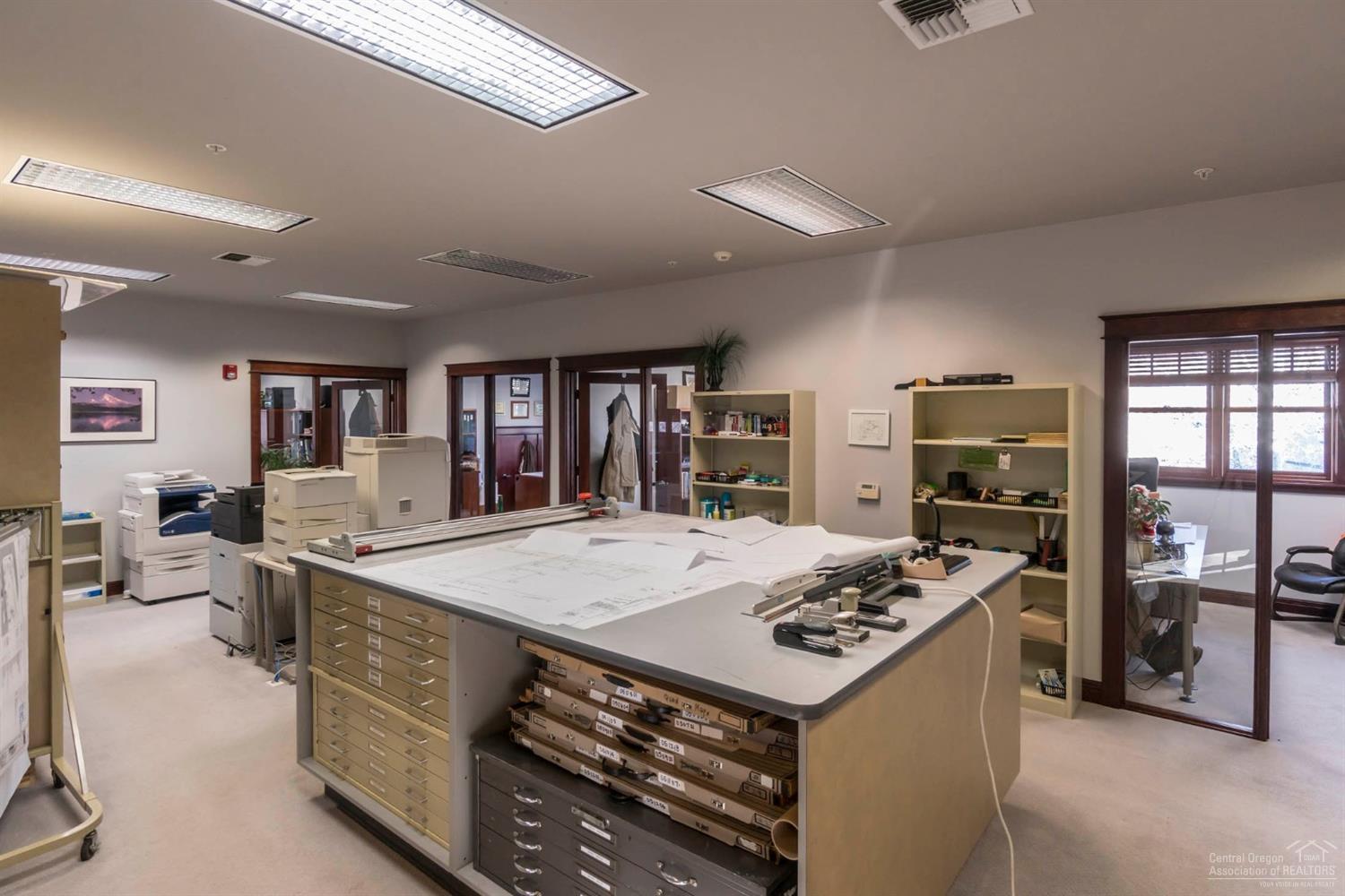 CLAB - Commercial Sale