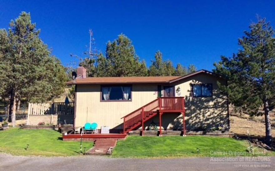 Nicely updated home 2 bed 2 bath with amazing views and a shop on 5 private acres. Kitchen has all new stainless steel appliances and new laminate and tile flooring throughout the home. Plumbing and electric has been updated. New Septic system installed last year. Property is completely fenced and set up for animals.Including a 4 stall foaling shed. Easy access to main road. Only 4 miles from town and great location on the way to Prineville Reservoir.