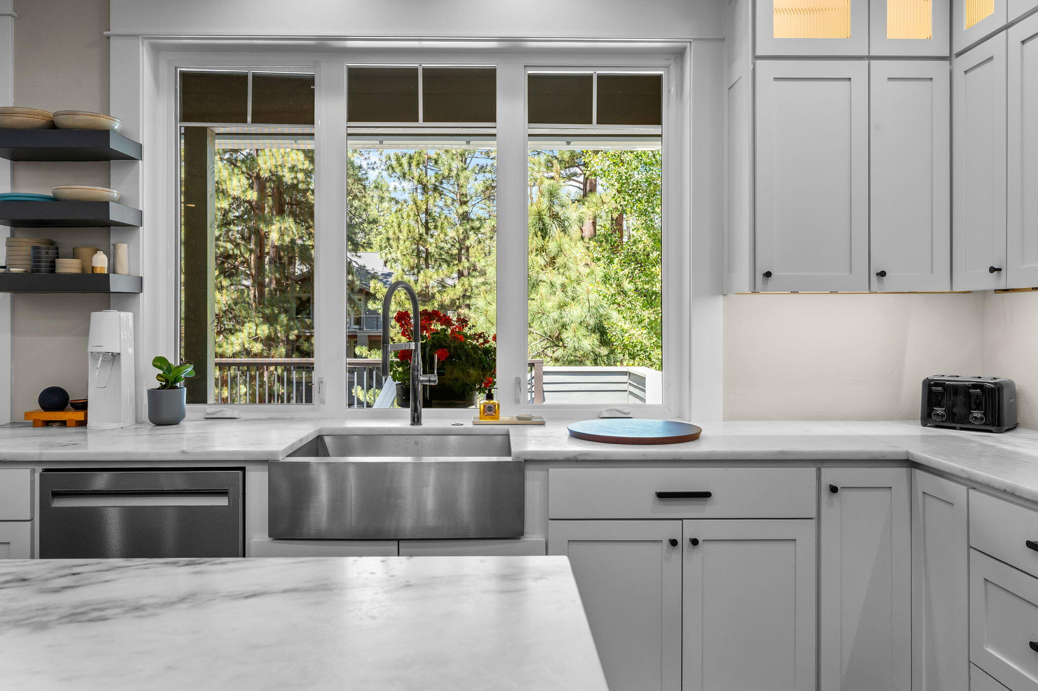 Skyliner Summit - Residential