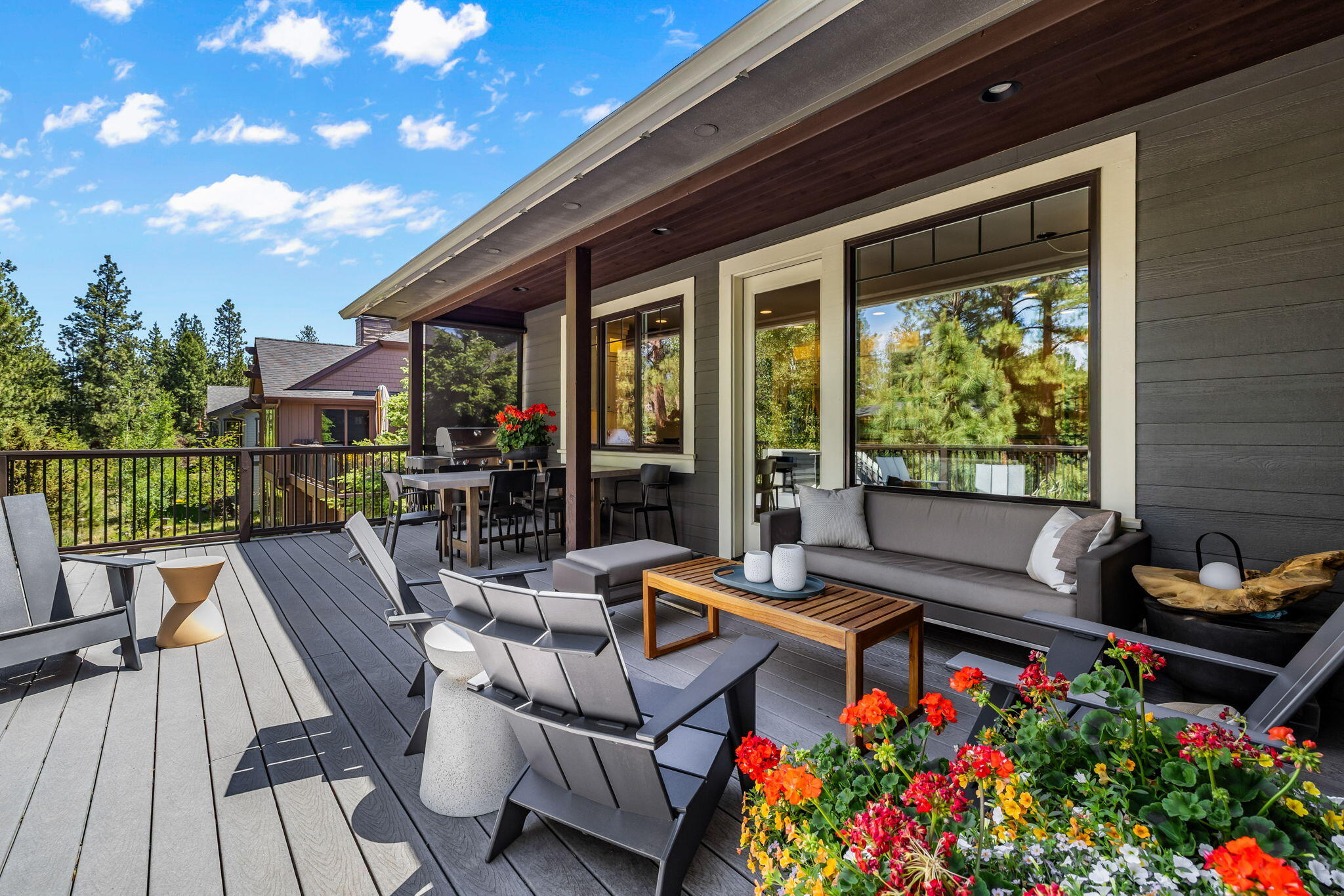 Skyliner Summit - Residential