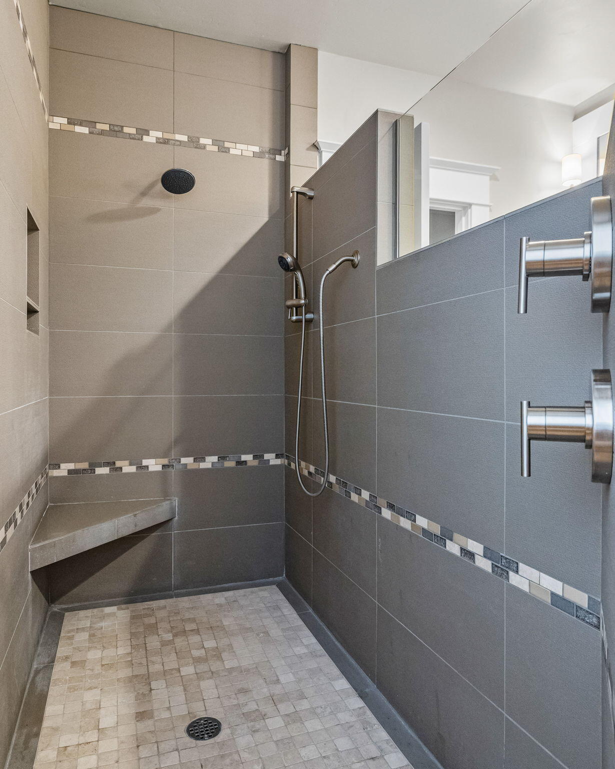 Skyliner Summit - Residential