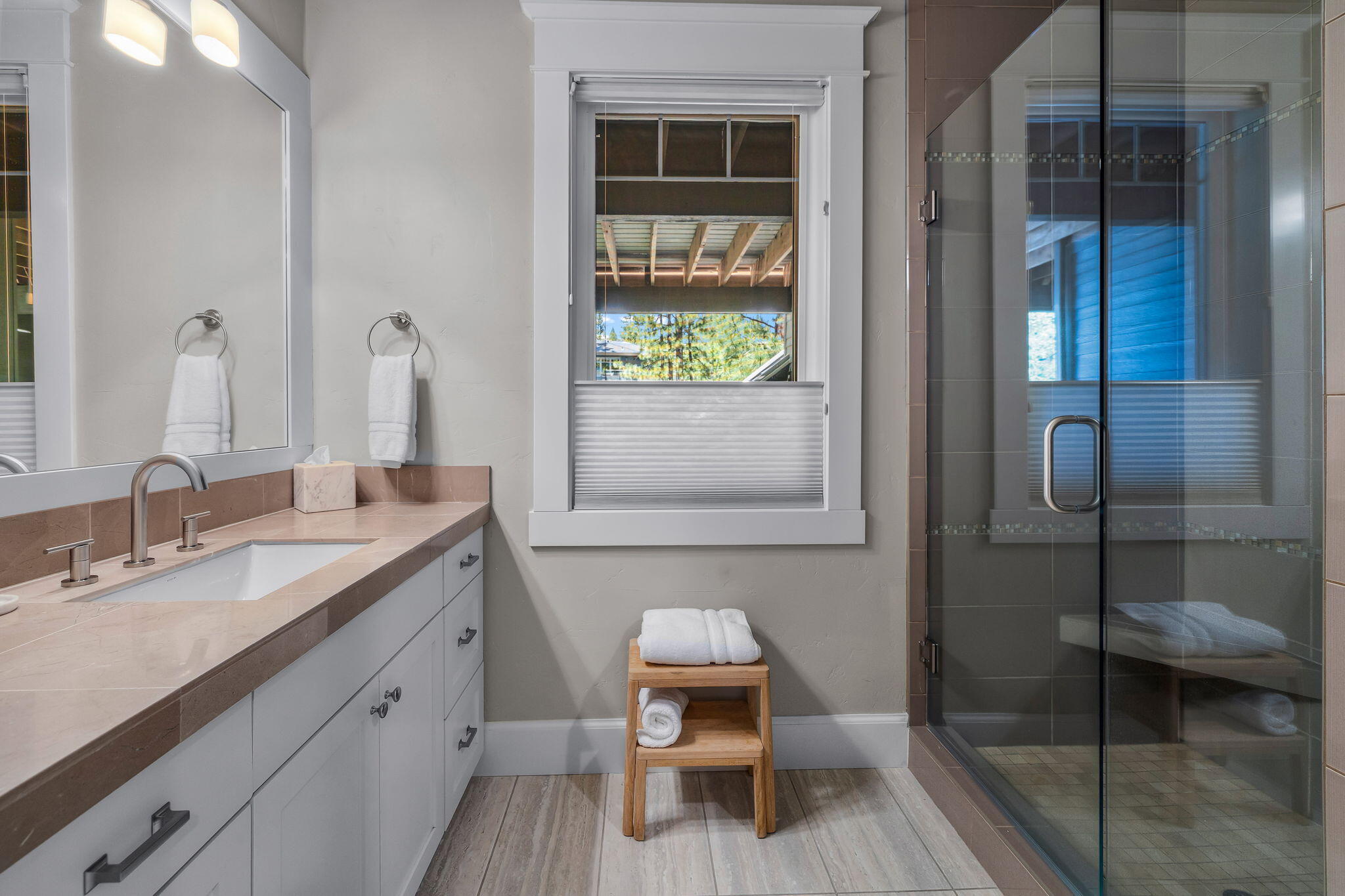 Skyliner Summit - Residential