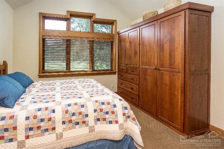 Broken Top - Residential