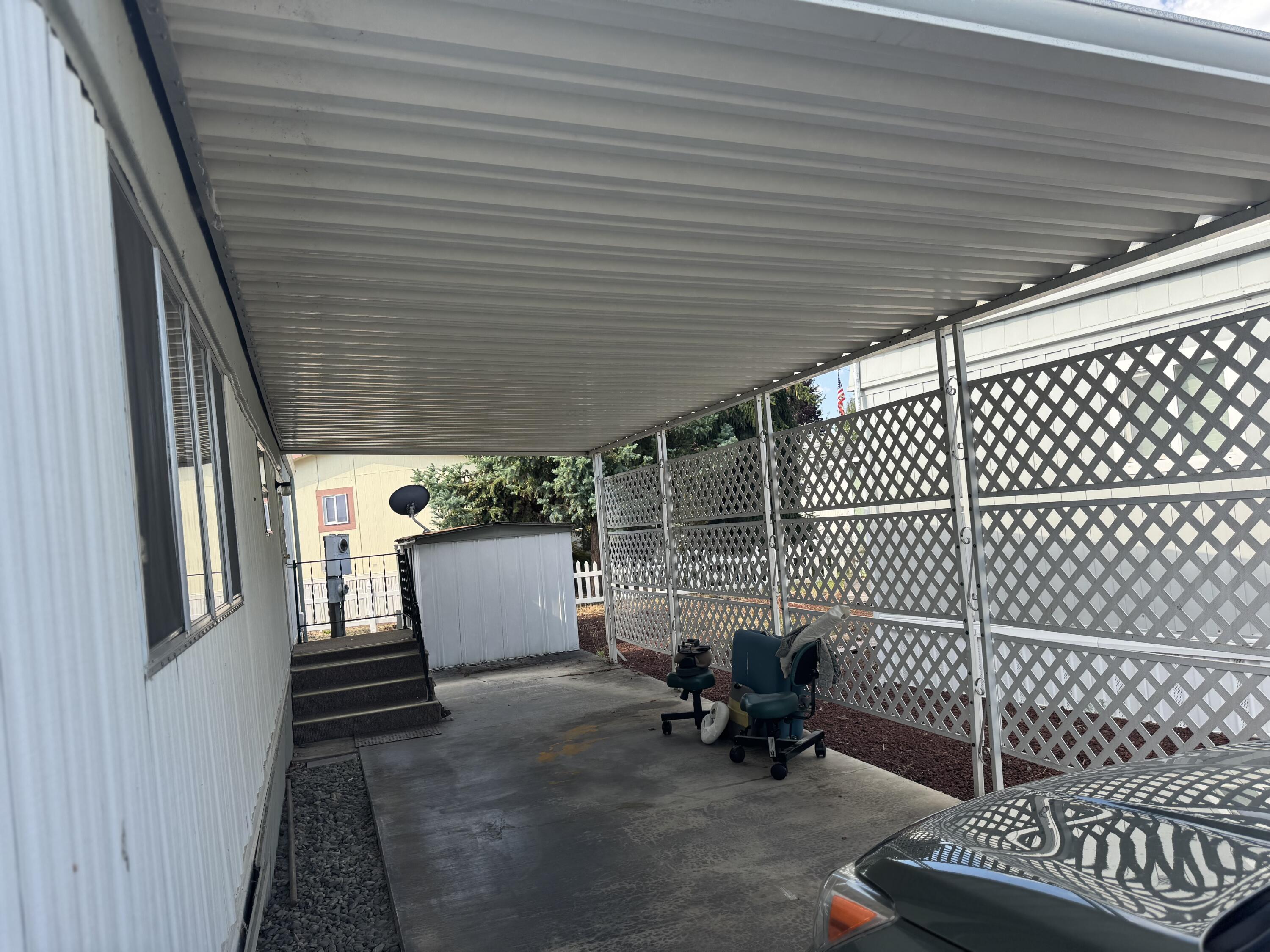 Rogue Lea Estates - Residential