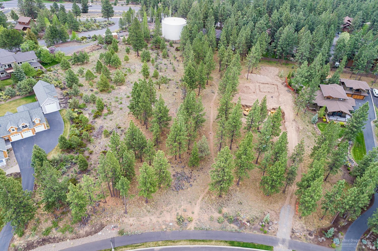 Parks At Broken Top - Land