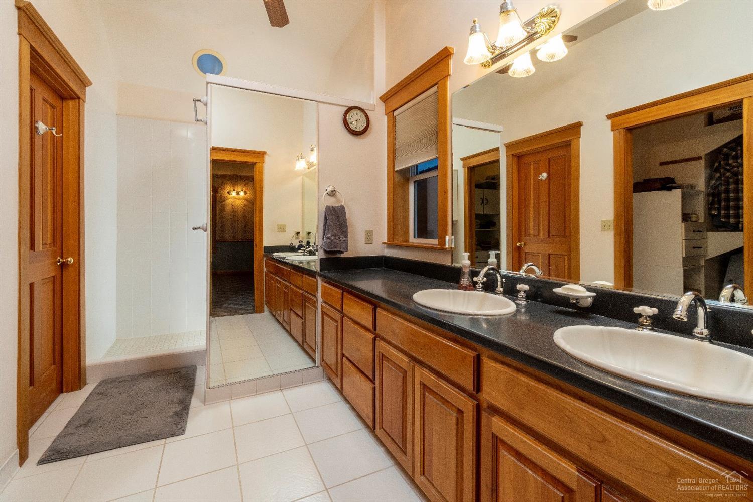 Meadow Ridge - Residential