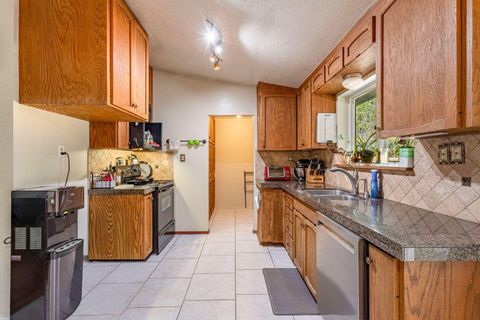 Tiny photo for 16510 Shanks Lane, La Pine, OR 97739 (MLS # 220211526)