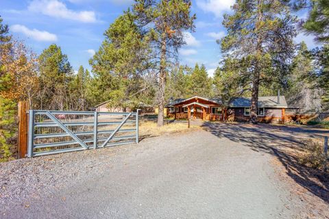 Tiny photo for 16510 Shanks Lane, La Pine, OR 97739 (MLS # 220211526)