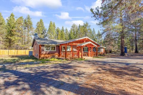 Photo of 16510 Shanks Lane, La Pine, OR 97739 (MLS # 220211526)